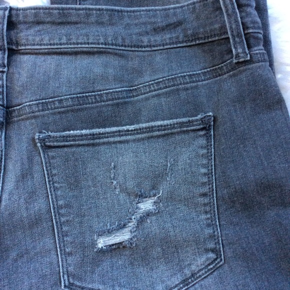 NWOT Universal Thread Distressed Skinny - Picture 7 of 8